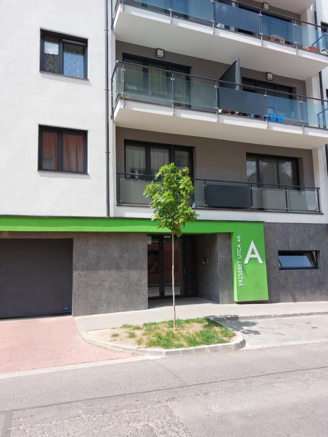 Arsenal House Budapest 1041 Bagian luar foto